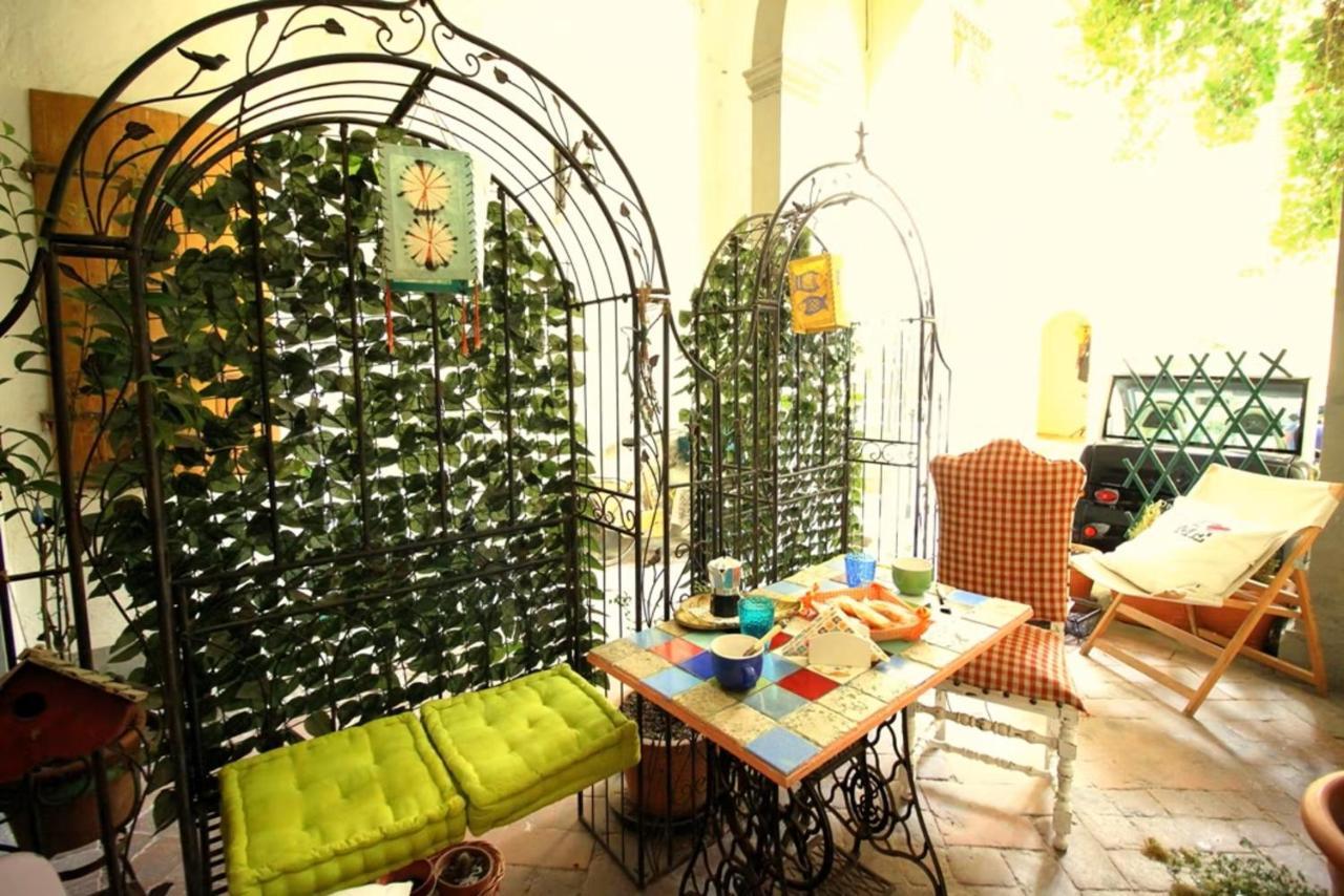 Hand Decorated House With Court Florence Buitenkant foto