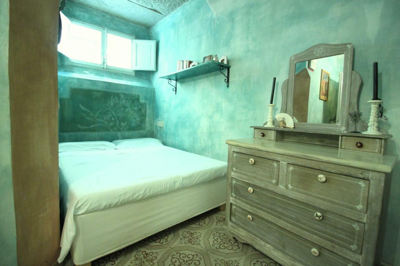 Hand Decorated House With Court Florence Buitenkant foto
